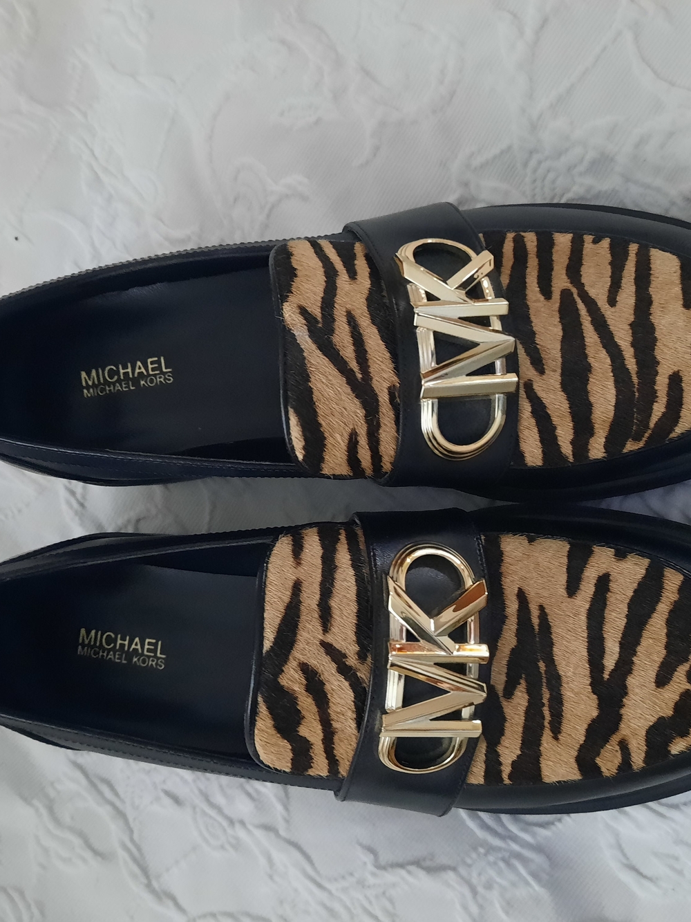 MICHAEL Michael Kors Black & Tiger-Print Gold-Logo Loafers